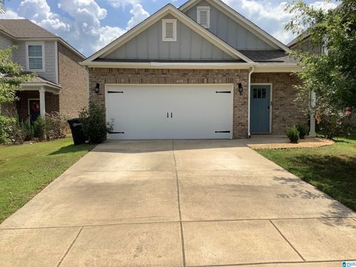 516 Reading Ln, FULTONDALE, AL, 35068-1146 | Card Image