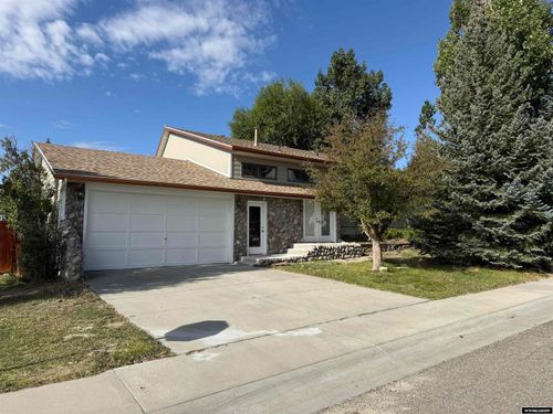 3126 Cache Valley Dr, Rock Springs, WY, 82901-4324 | Card Image