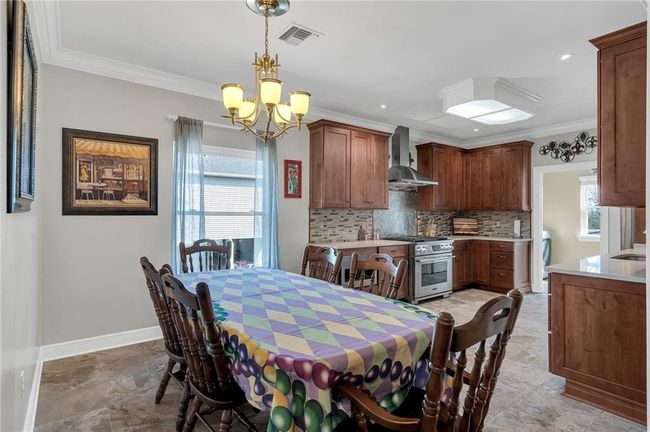 Dining Area | Image 10