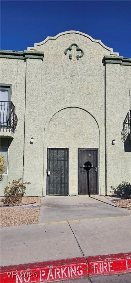 b32-7090 Burcot Ave, Las Vegas, NV, 89156-6173 | Card Image