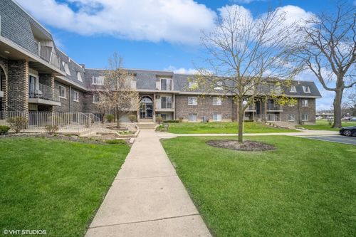 apt-308-860 Winesap Ct, Prospect Heights, IL, 60070-2348 | Card Image