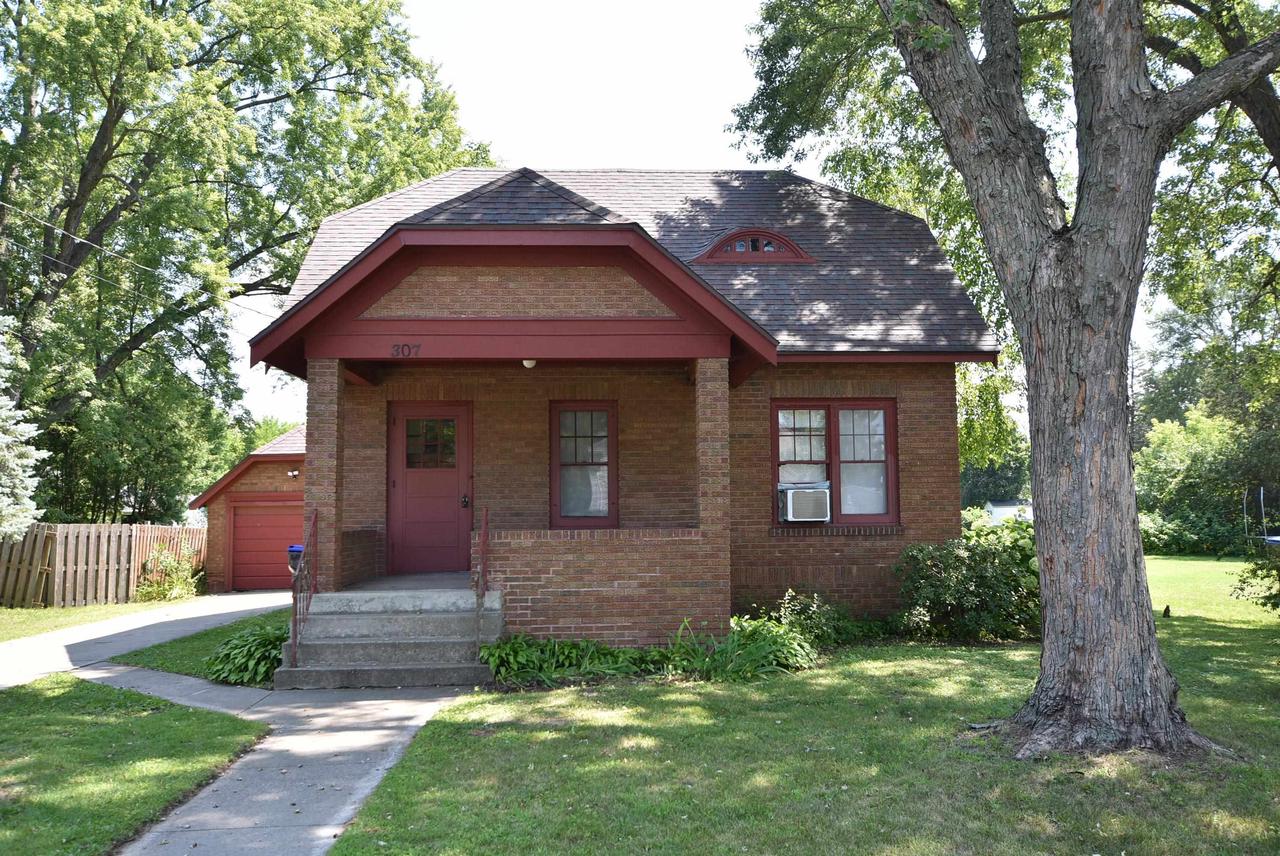 Scott St, Wautoma, WI 54982
