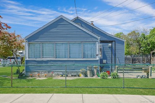 49 Blauvelt Ave, West Haverstraw, NY, 10993-1321 | Card Image