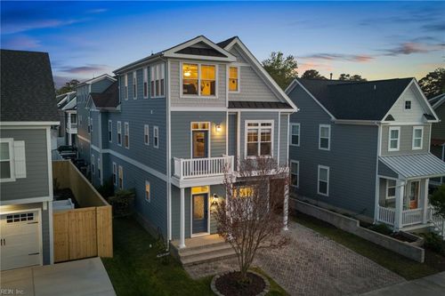502 26th St, Virginia Beach, VA, 23451-4024 | Card Image