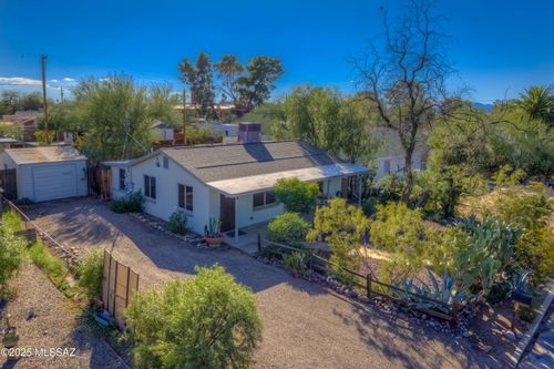 2542 E Towner St, Tucson, AZ, 85716-2117 | Card Image