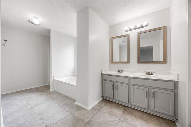 19130 Yaupon Ranch Dr, House other with 4 bedrooms, 4 bathrooms and 2 parking in Cypress TX | Image 36