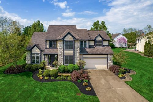 13425 Ashley Creek Dr, Pickerington, OH, 43147-8125 | Card Image