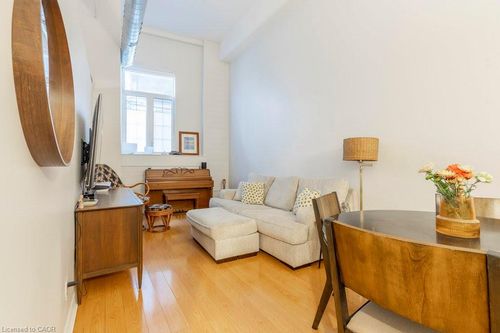 112-80 King William St, Hamilton, ON, L8R0A1 | Card Image