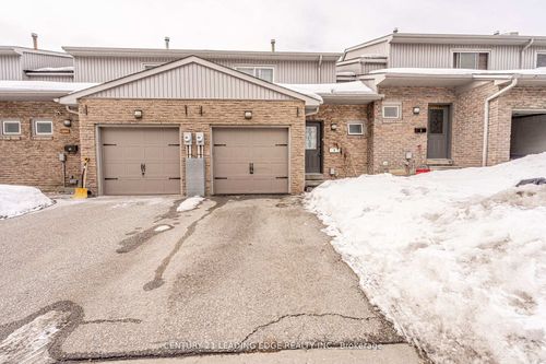 9-399 Vodden St E, Brampton, ON, L6V3V1 | Card Image