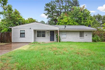 701 S 13th Avenue, House other with 4 bedrooms, 2 bathrooms and null parking in Teague TX | Image 1