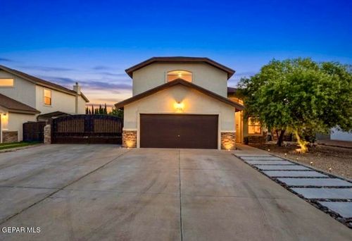 733 Vern Butler Drive, El Paso, TX, 79932 | Card Image
