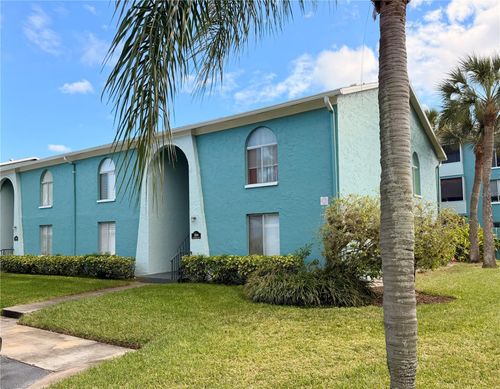 apt-3-284 115th Ave N, ST PETERSBURG, FL, 33716-2841 | Card Image