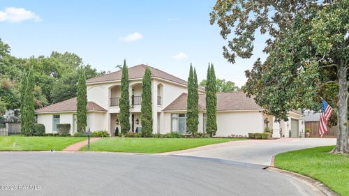 105 Asbury Cir, Lafayette, LA, 70503-3632 | Card Image