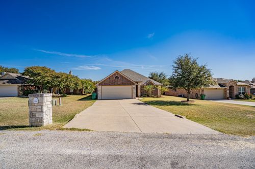 7210 Hackberry Ct, Granbury, TX, 76048-7668 | Card Image