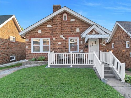 834 Catskill Dr, Saint Louis, MO, 63125-2512 | Card Image