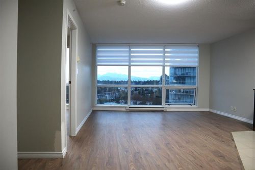 2206-13618 100 Ave, Surrey, BC, V3T0A8 | Card Image