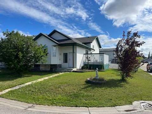 12409 97a Street, Grande Prairie, AB, T8V7H5 | Card Image