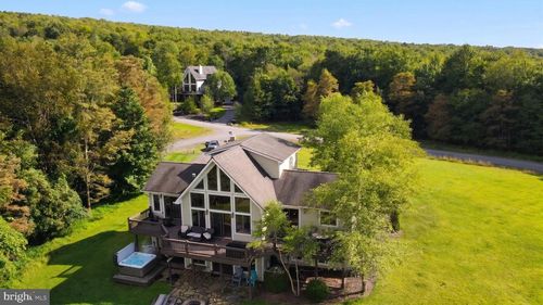 395 Woodlands Hill Ln, Oakland, MD, 21550 | Card Image