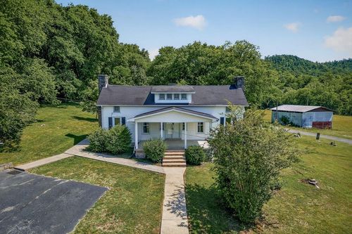 914 Wartrace Hwy, Pleasant Shade, TN, 37145 | Card Image