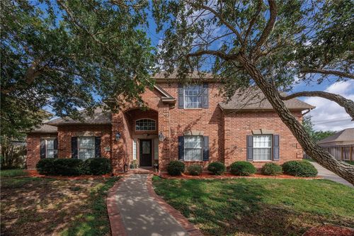 7501 Lourdes St, Corpus Christi, TX, 78414-6144 | Card Image