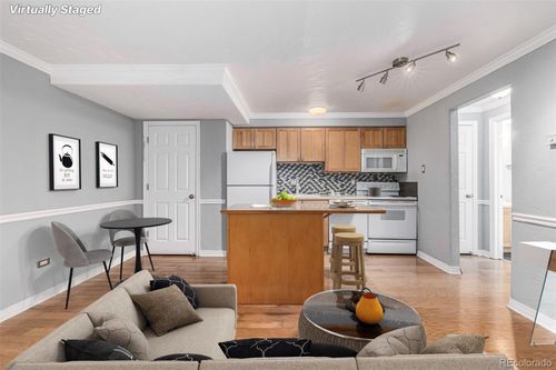 11-1243 Vine St, Denver, CO, 80206-2930 | Card Image