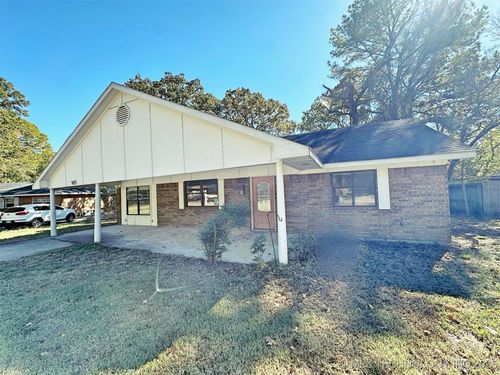 905 Brookside Dr, Durant, OK, 74701-2240 | Card Image
