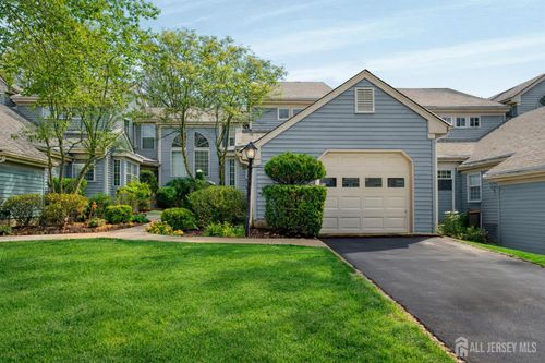 36-C Canterbury Dr, Monroe, NJ, 08831-5618 | Card Image
