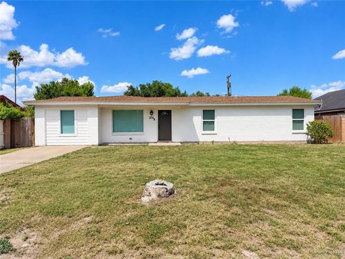 2016 Harvey St, McAllen, TX, 78501-6100 | Card Image