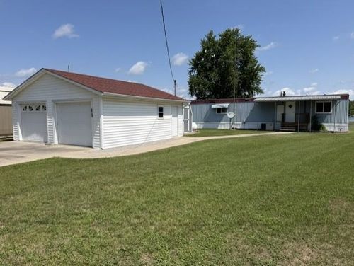 315 Lane 301 Barton Lk, Fremont, IN, 46737-9395 | Card Image