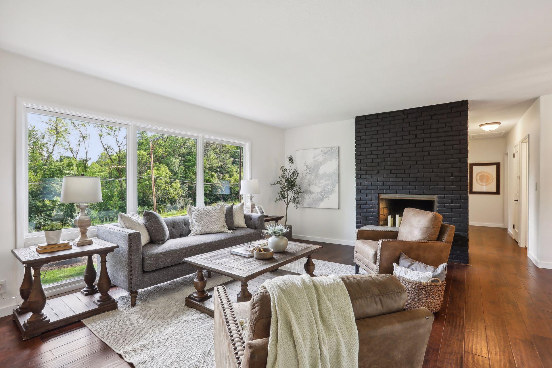 Shadywood Rd, Excelsior, MN 55331