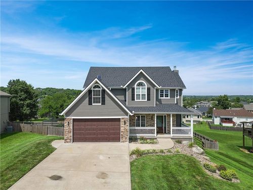 616 Sw Shorthorn Dr, Grain Valley, MO, 64029-9099 | Card Image