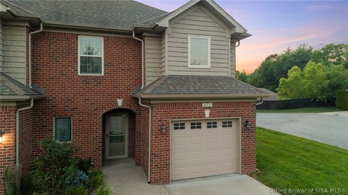 611 Knob Hill Ave, New Albany, IN, 47150-4011 | Card Image