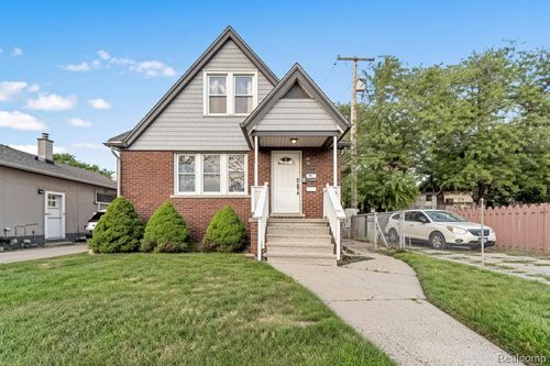 1524 Cicotte Ave, Lincoln Park, MI, 48146-1683 | Card Image