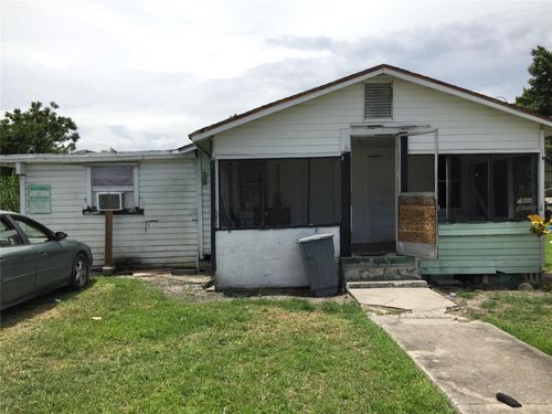 12305 Lakeshore Dr, Canal Point, FL, 33438-9513 | Card Image