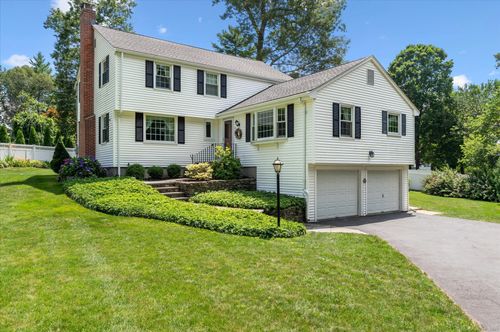 13 Virginia Ln, Simsbury, CT, 06070-1619 | Card Image