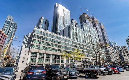 203-350 Wellington St W, Toronto, ON, M5V3W9 | Card Image