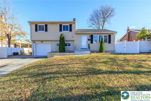 2343 S 9th St, Allentown, PA, 18103-6611 | Card Image