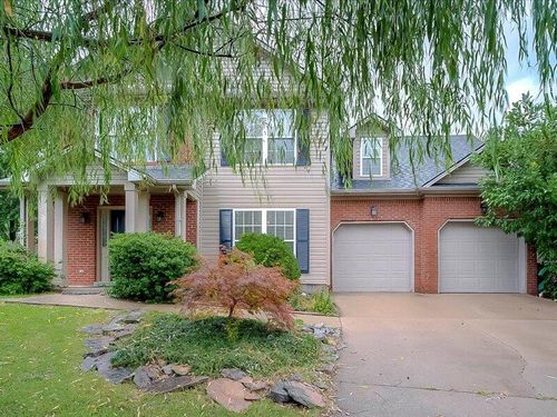2761 Woodlawn Way, Lexington, KY, 40511-8785 | Card Image