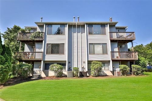 2-4-6-8 James Court, Clarkstown, NY, 10954 | Card Image