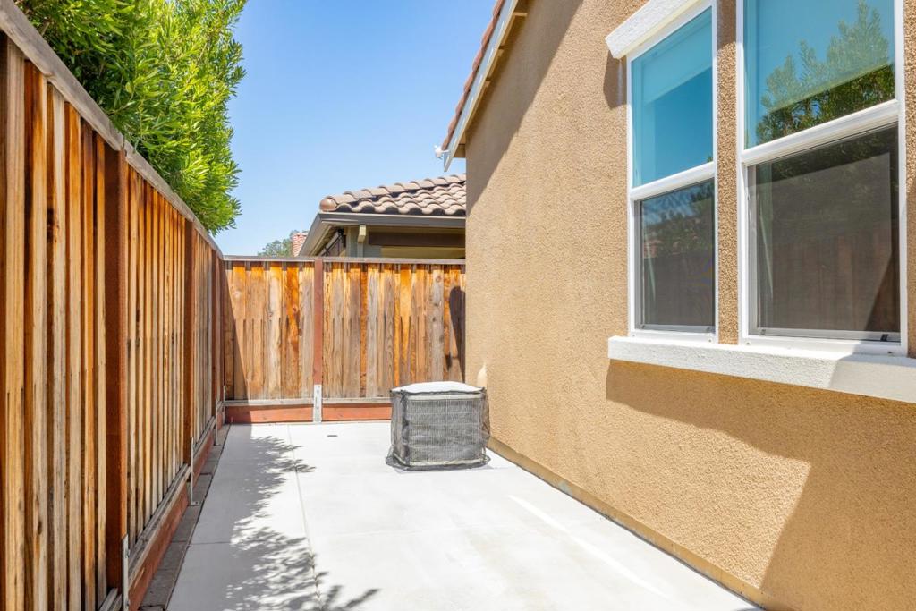Residential in Hollister 3