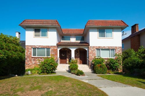 2155 W 15th Ave, Vancouver, BC, V6K2Y4 | Card Image