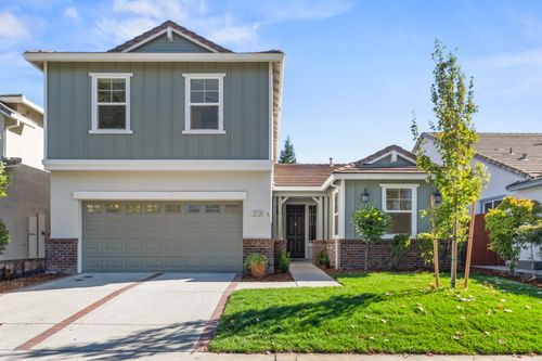 2213 Eastwood Drive, Roseville, CA, 95747 | Card Image