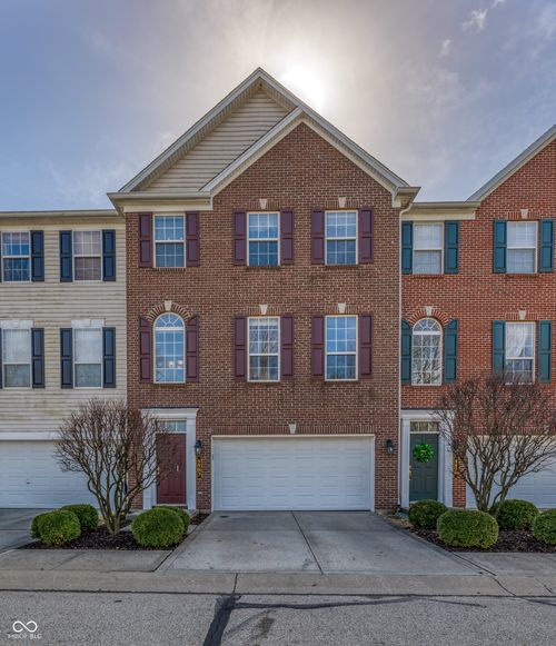 5583 Trammel Ct, Carmel, IN, 46033-8134 | Card Image