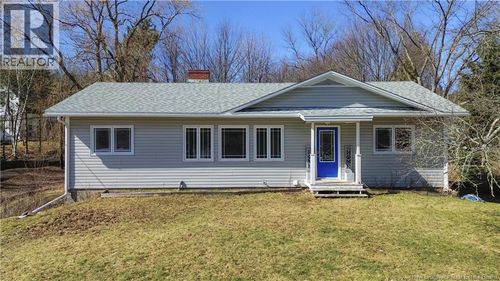 14 Cemetary Rd, Hampton, NB, E5N3B1 | Card Image