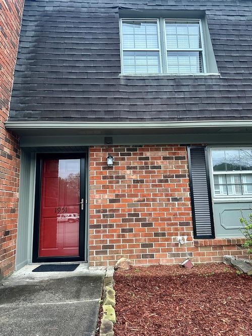 1951 Meadowbrook Cir Nw, Dalton, GA, 30720-7062 | Card Image