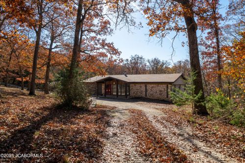 7130 Route D, RUSSELLVILLE, MO, 65074-2513 | Card Image