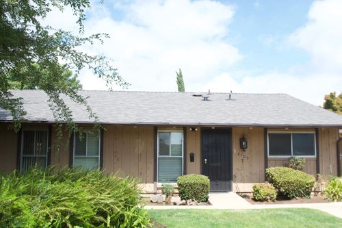 apt-t-4909 N 7th St, Fresno, CA, 93726-0867 | Card Image