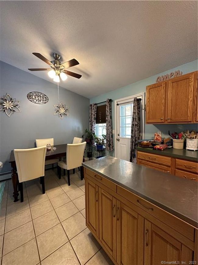 12 Tamarack Cir, House other with 3 bedrooms, 1 bathrooms and null parking in Killingly CT | Image 9