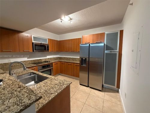 apt-2002-9055 Sw 73rd Ct, Pinecrest, FL, 33156-2957 | Card Image