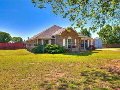 910860 S 3350 Rd, Wellston, OK, 74881-8956 | Card Image